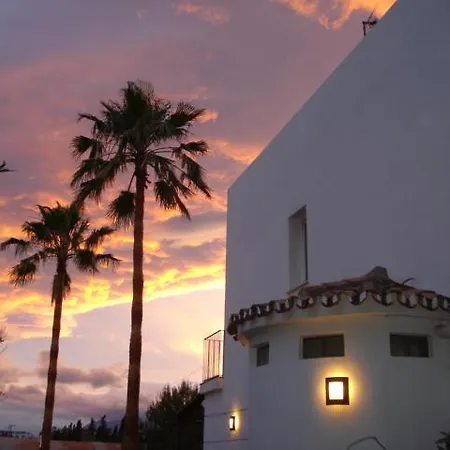 Casa Puerto Banus Bed & Breakfast Marbella